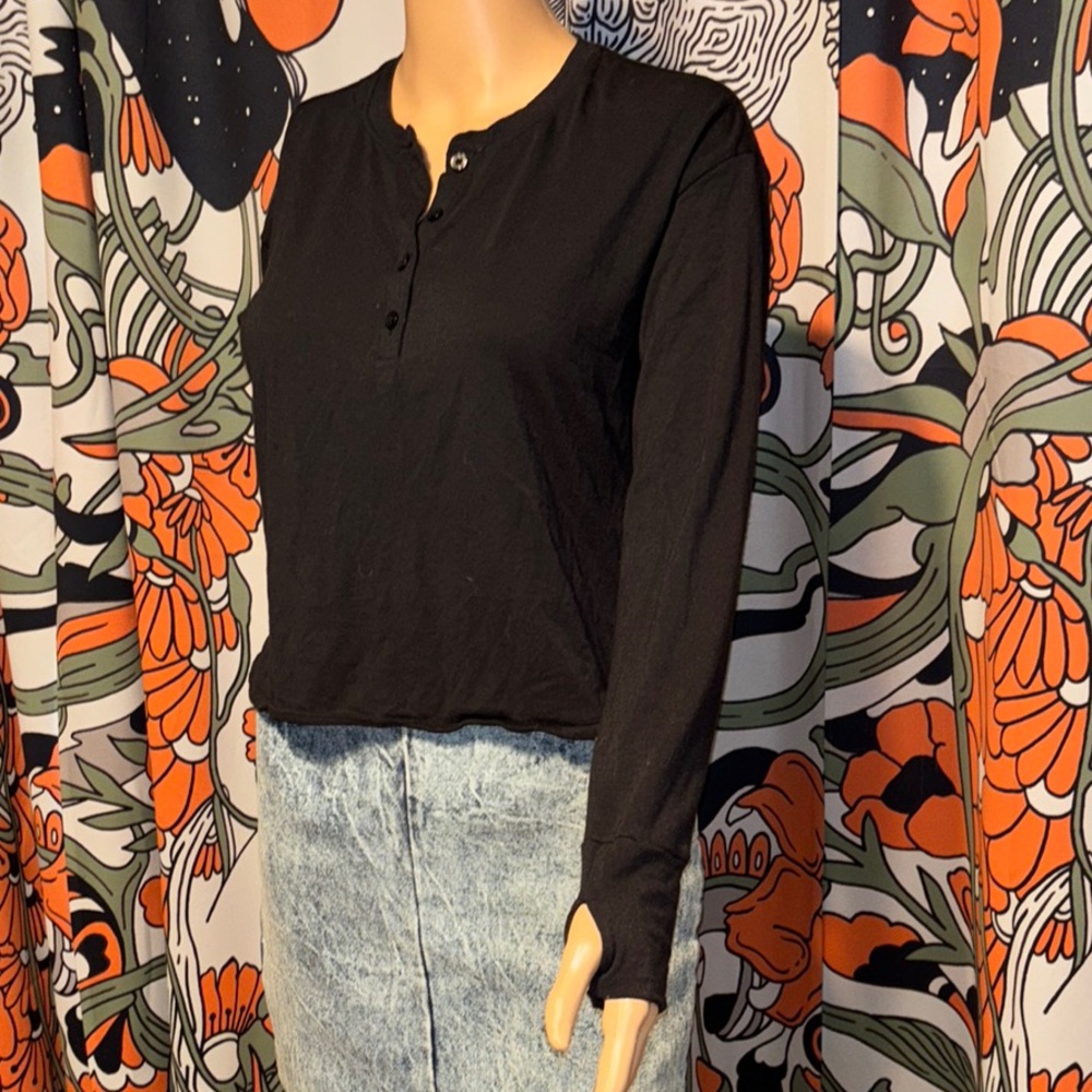 Athleta Black Y3K Shirt